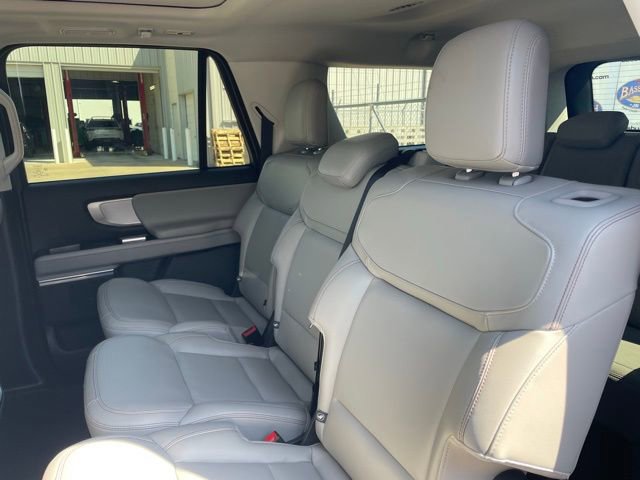 Certified 2025 Ford Expedition Max Active image 10