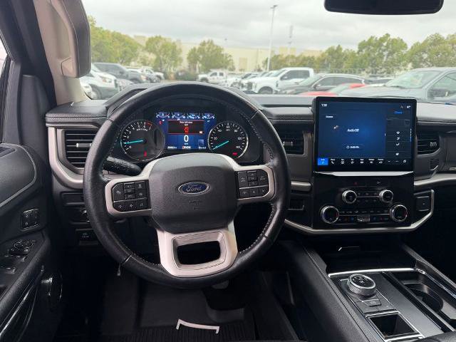 Certified 2022 Ford Expedition XLT RWD image 6