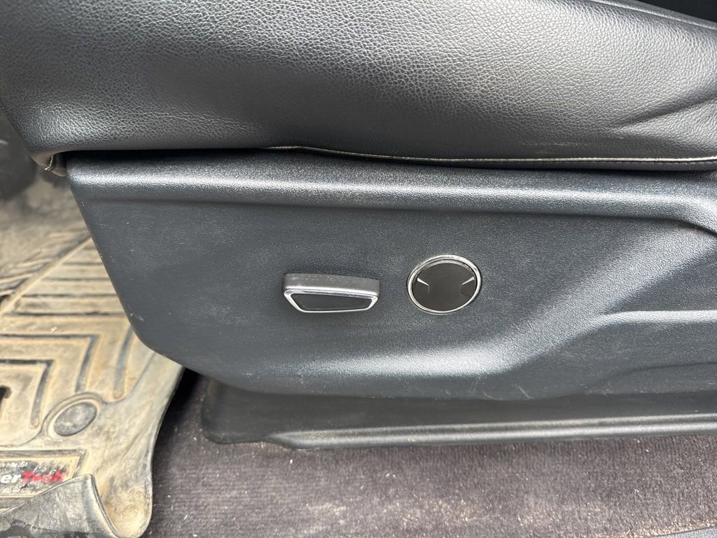 Certified 2021 Ford F150 XLT w/ Equipment Group 301A Mid image 10