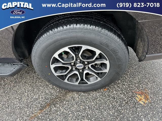 Certified 2024 Ford Expedition Max XLT image 13