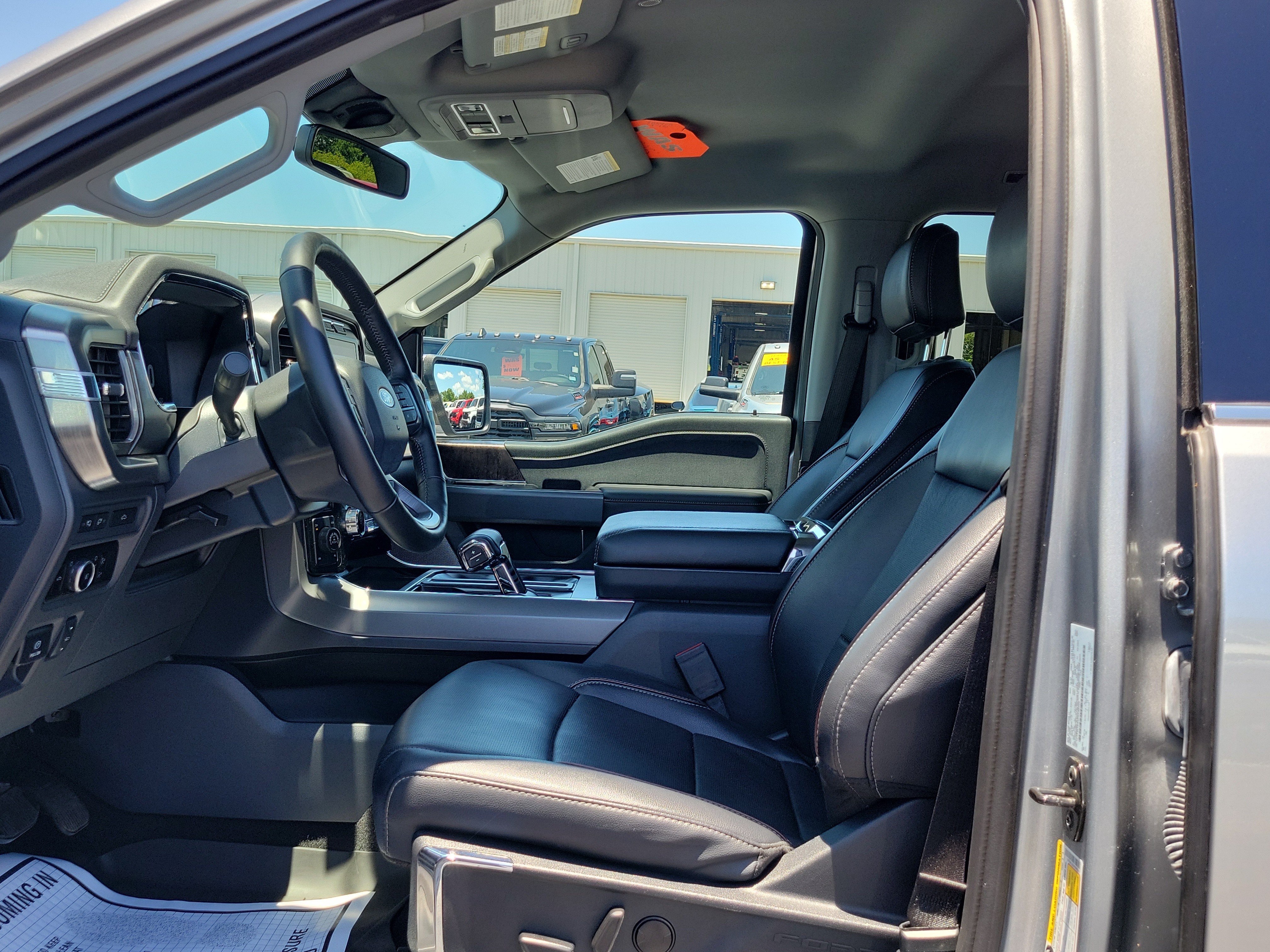 Certified 2023 Ford F150 Lariat w/ Trailer Tow Package AWD/4WD image 20