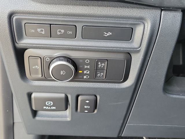 Certified 2022 Ford F150 XLT w/ Equipment Group 302A High image 27