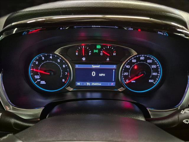 Used 2023 Chevrolet Traverse LT FWD image 11