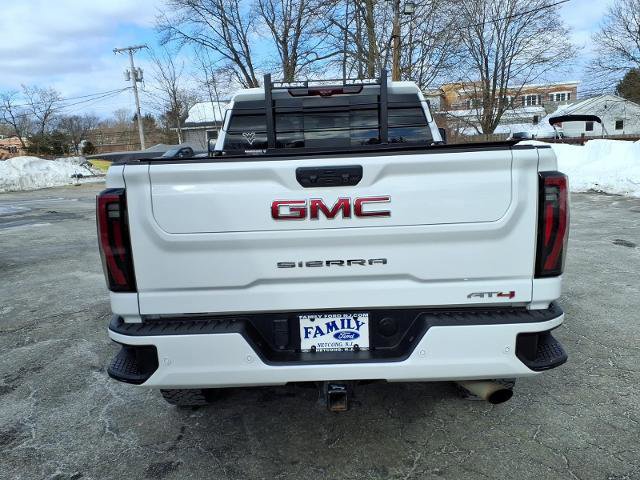 Used 2024 GMC Sierra 3500 AT4 w/ AT4 Premium Plus Package image 4