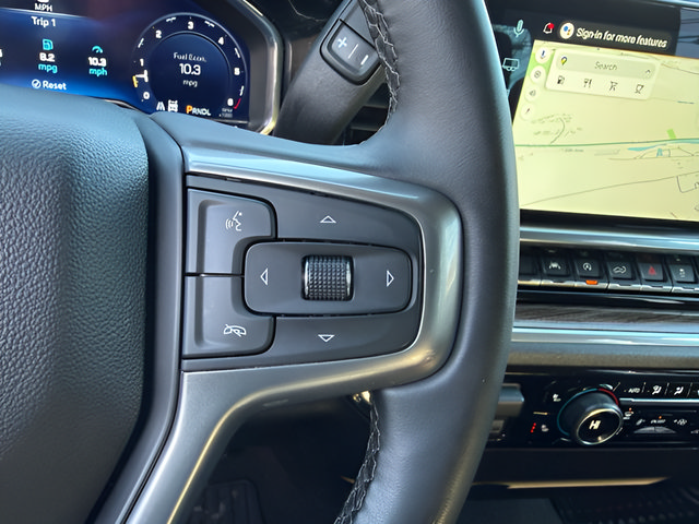 Used 2025 Chevrolet Silverado 1500 LT AWD/4WD image 16