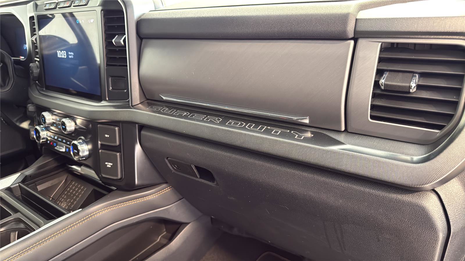 Certified 2024 Ford F250 Platinum AWD/4WD image 30