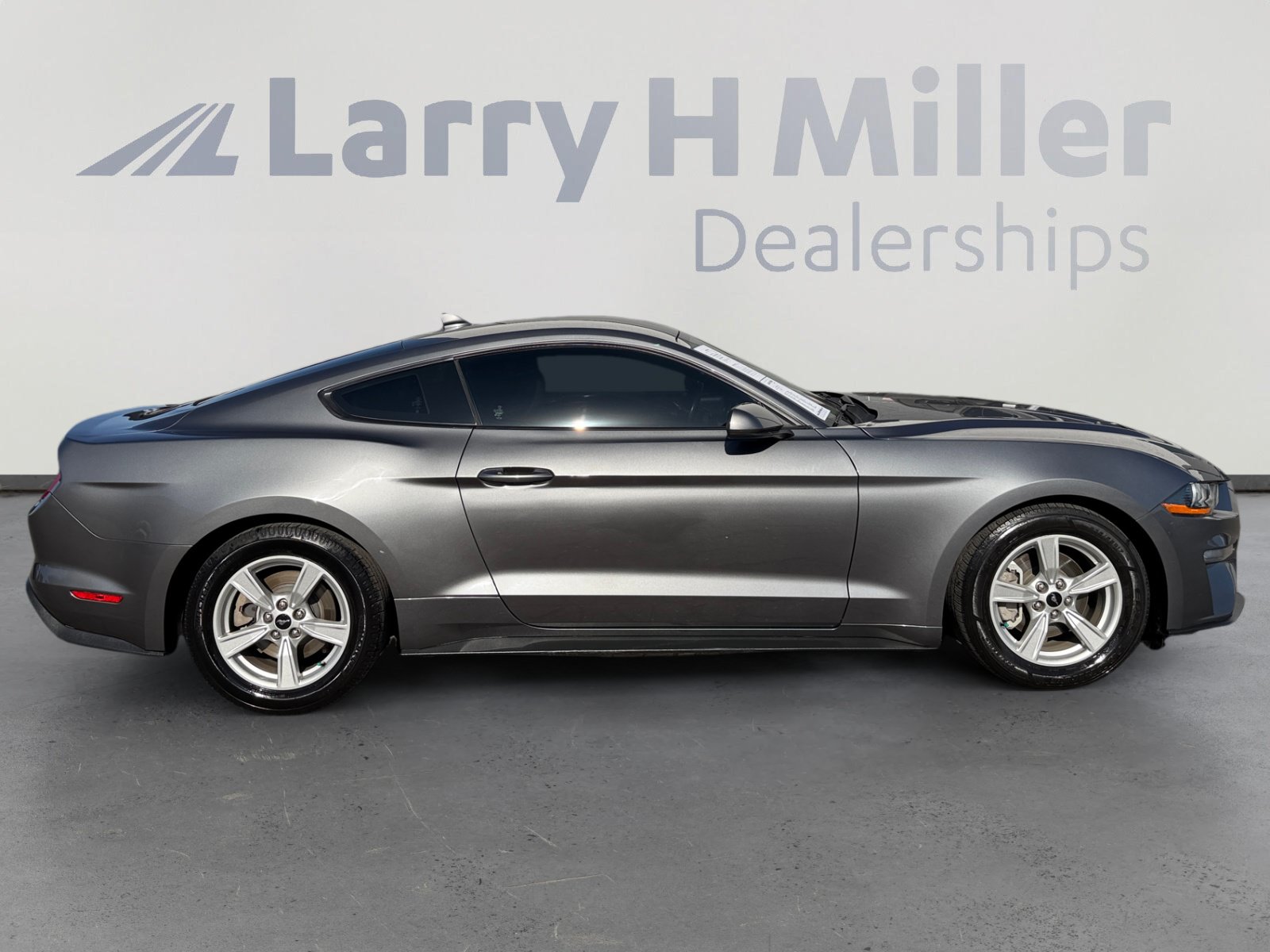 Certified 2021 Ford Mustang Coupe RWD image 6
