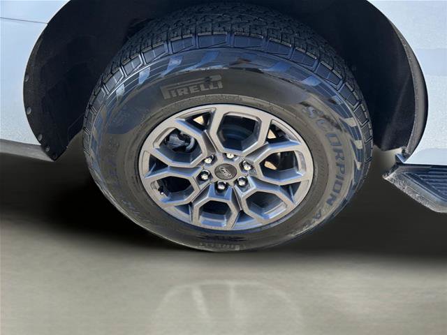 Certified 2025 Ford Expedition Active AWD/4WD image 33