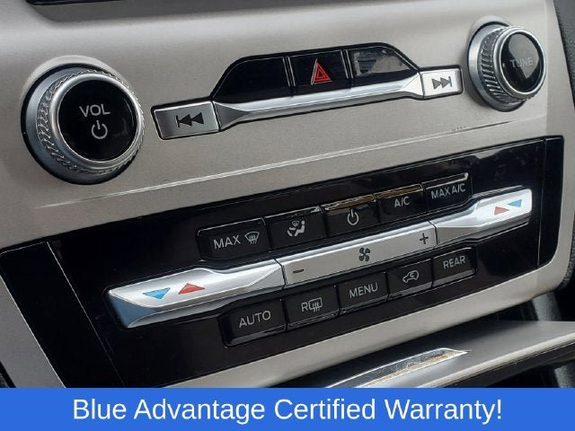 Certified 2022 Ford Explorer 4WD image 17