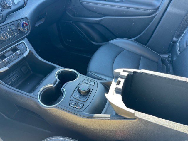 Used 2022 GMC Terrain SLT w/ Infotainment Package II image 20