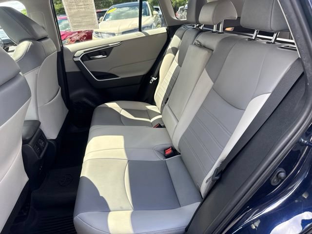 Used 2021 Toyota RAV4 XLE Premium AWD/4WD image 18