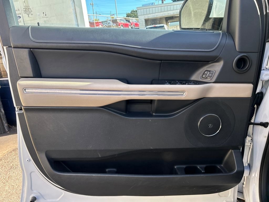 Certified 2024 Ford Expedition Max Limited image 9