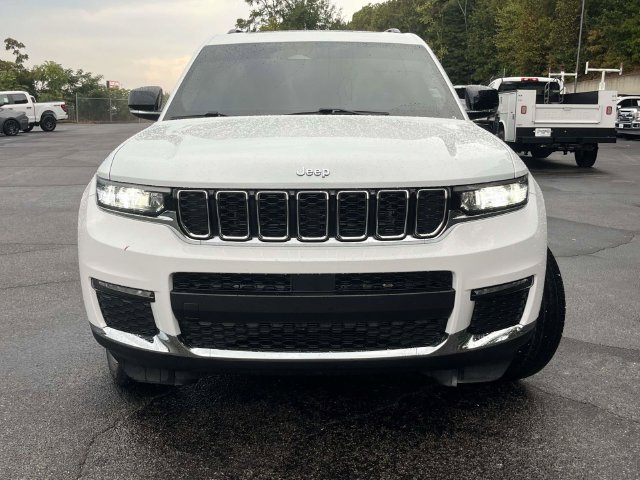 Used 2021 Jeep Grand Cherokee L Limited AWD/4WD image 9