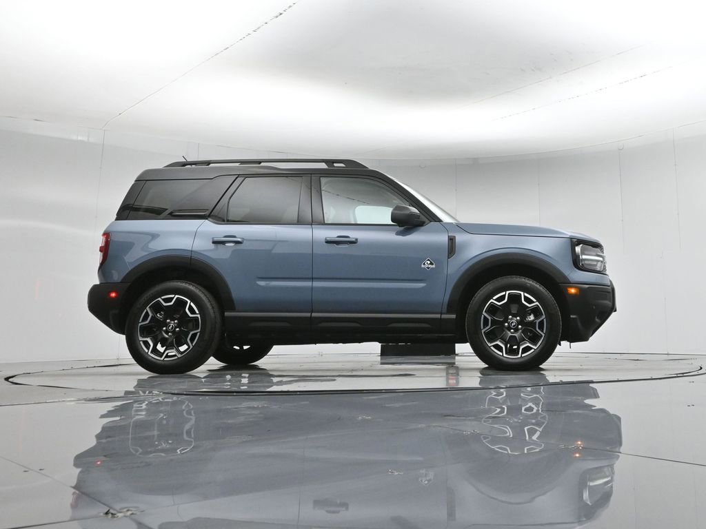 Certified 2025 Ford Bronco Sport Outer Banks w/ Outer Banks Tech Package+ image 10