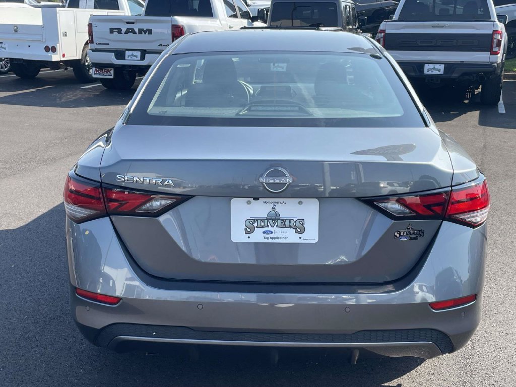 Used 2025 Nissan Sentra S FWD image 4
