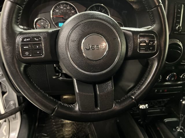 Used 2017 Jeep Wrangler Sport AWD/4WD image 8