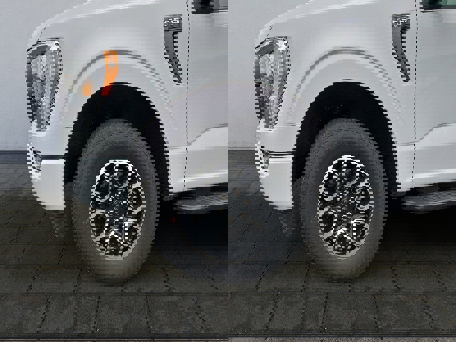 Certified 2023 Ford F150 XLT w/ Equipment Group 302A High image 26