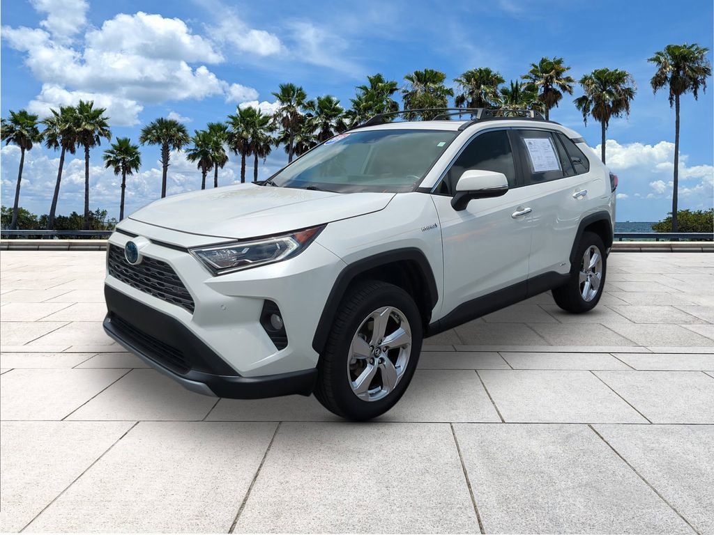 Used 2019 Toyota RAV4 Limited w/ Limited Grade Weather Package AWD/4WD image 3