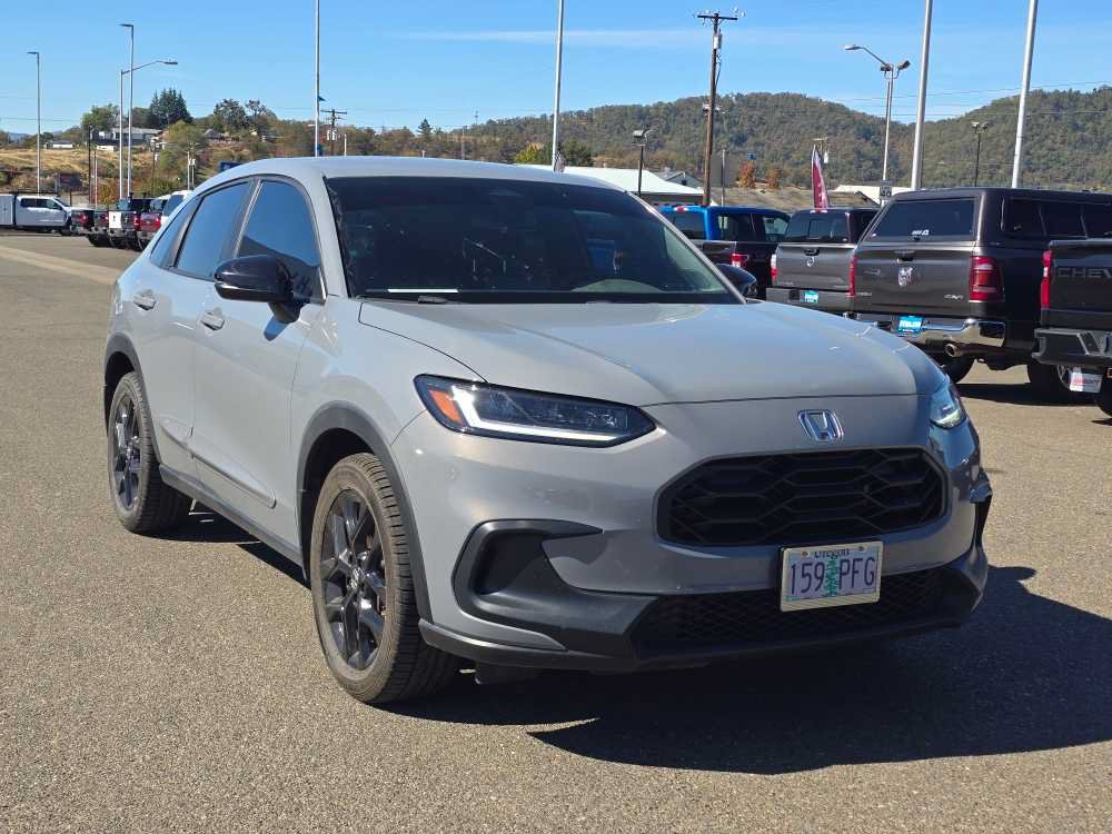 Used 2023 Honda HR-V Sport image 11