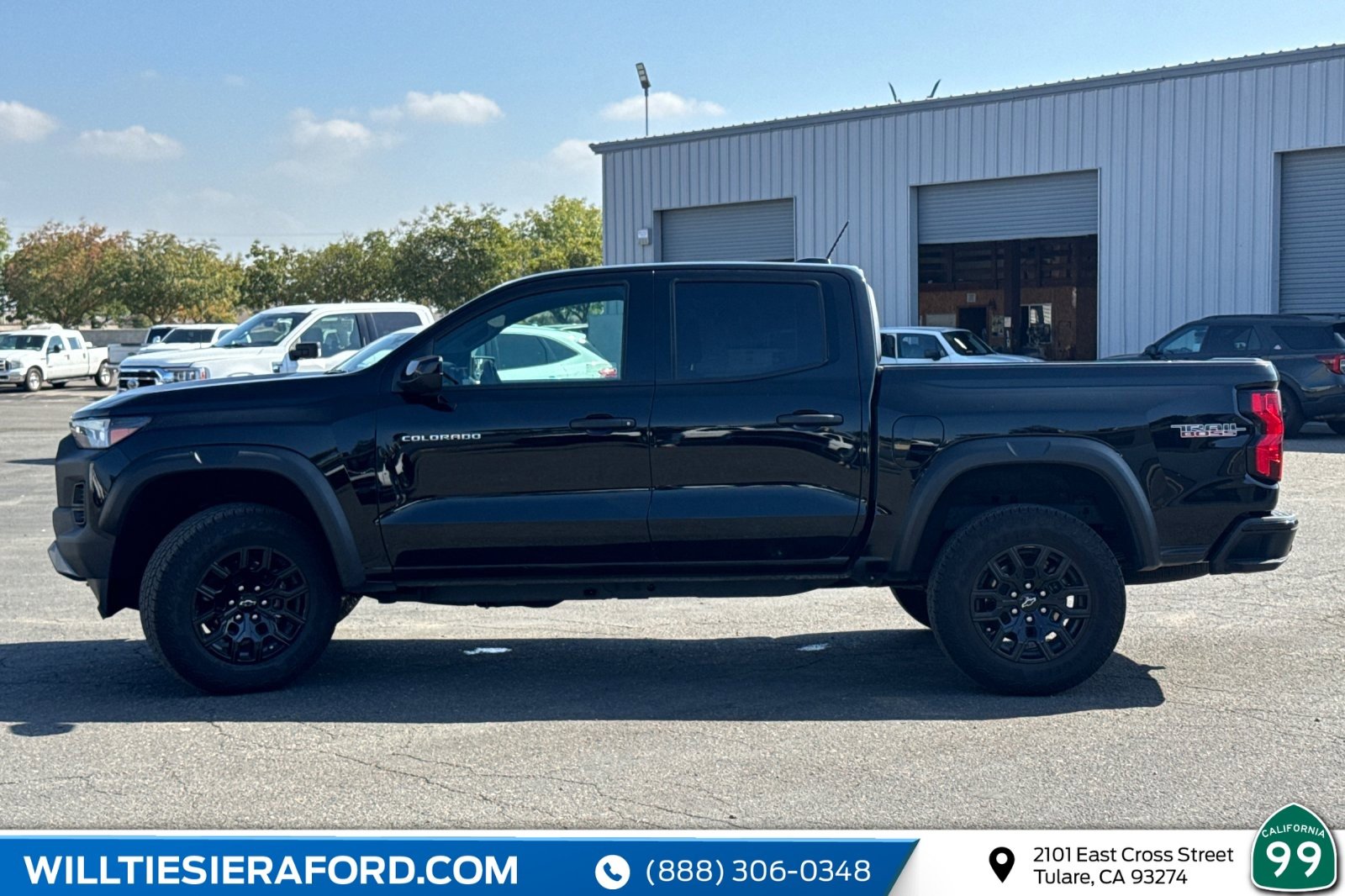 Used 2024 Chevrolet Colorado Trail Boss w/ Advanced Trailering Package image 8