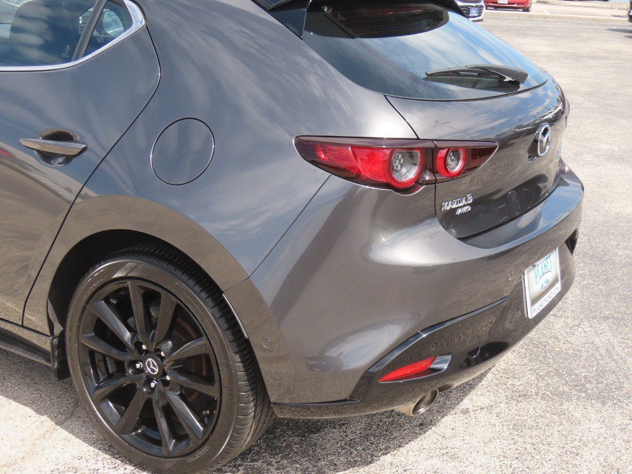 Used 2021 MAZDA MAZDA3 Hatchback w/Premium Plus Pkg AWD/4WD image 15