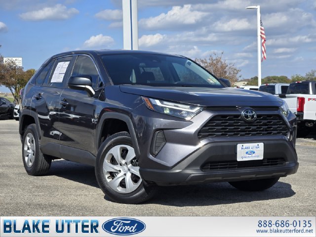 Used 2024 Toyota RAV4 LE FWD image 1