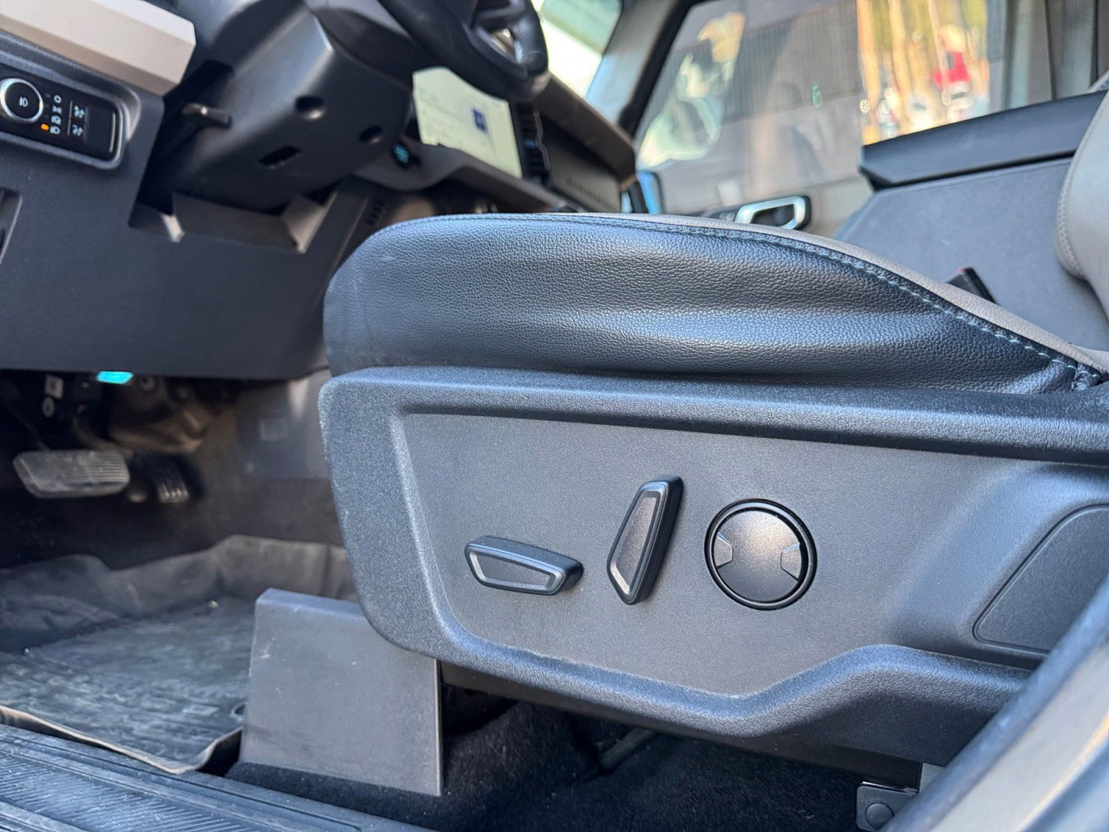 Certified 2023 Ford Bronco Wildtrak image 19