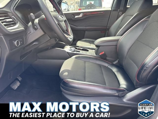 Certified 2025 Ford Escape ST-Line FWD image 10
