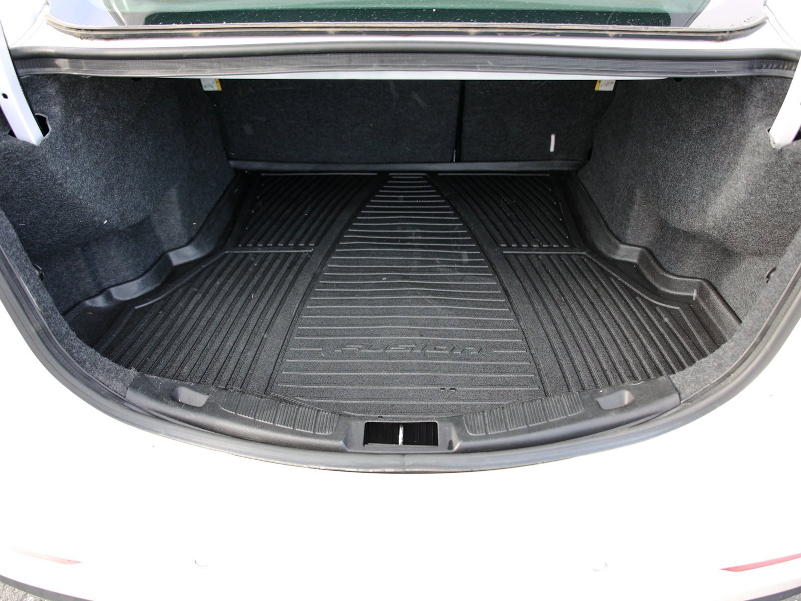 Certified 2019 Ford Fusion SE w/ Equipment Group 151A image 13