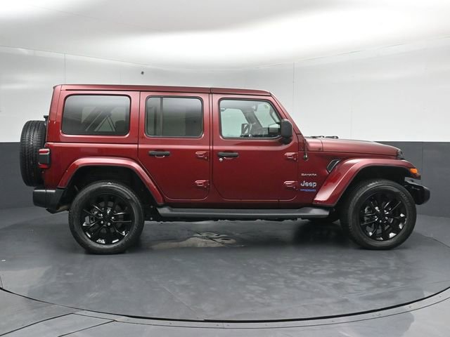Used 2021 Jeep Wrangler Unlimited Sahara w/ Cold Weather Group AWD/4WD image 8