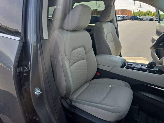 Used 2024 Nissan Pathfinder SV AWD/4WD image 23