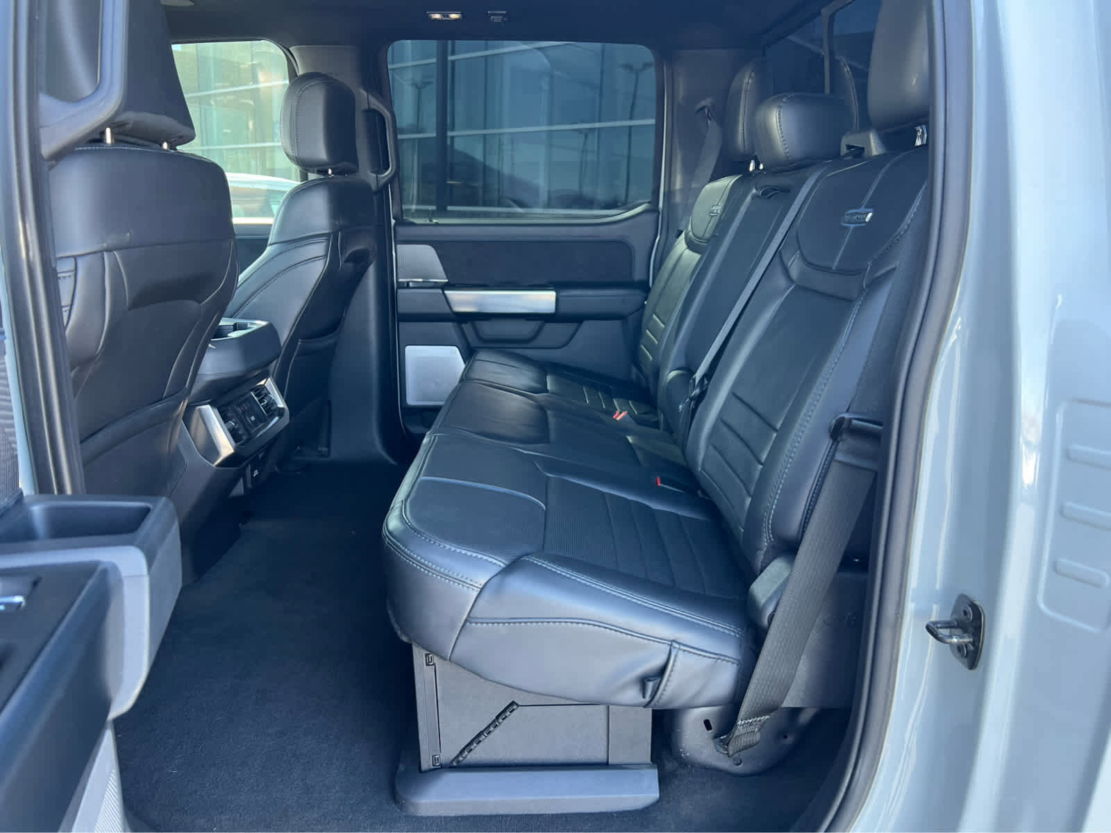 Certified 2025 Ford F450 Platinum AWD/4WD image 29