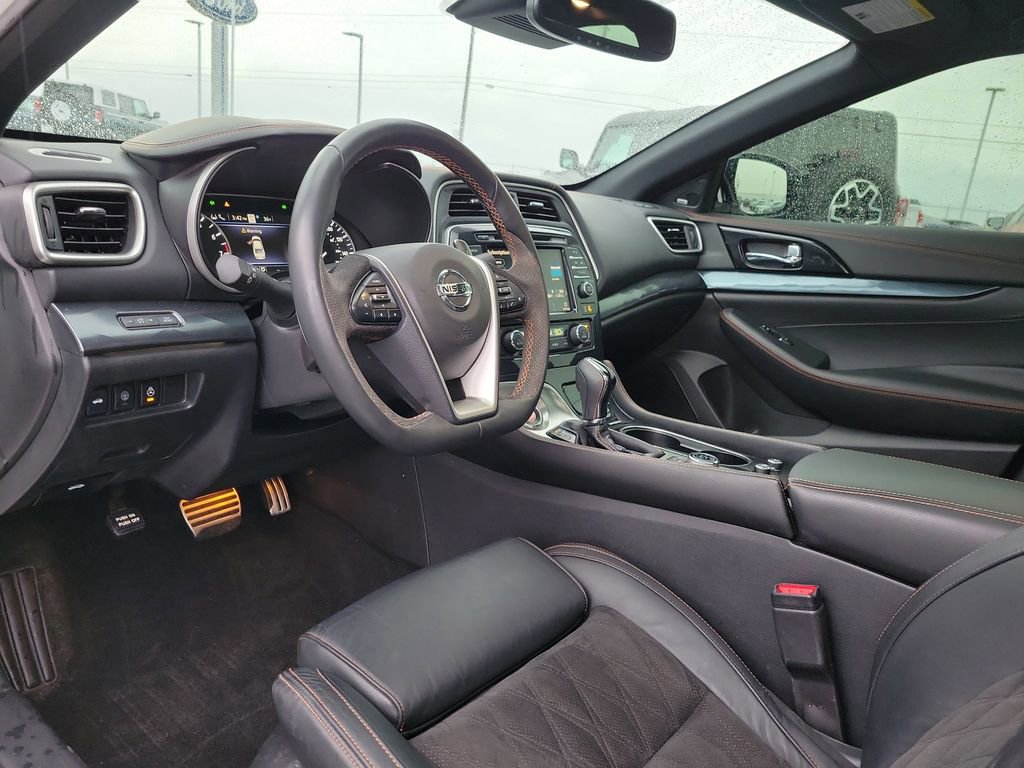 Used 2022 Nissan Maxima SR w/ Sport Mat Group image 20