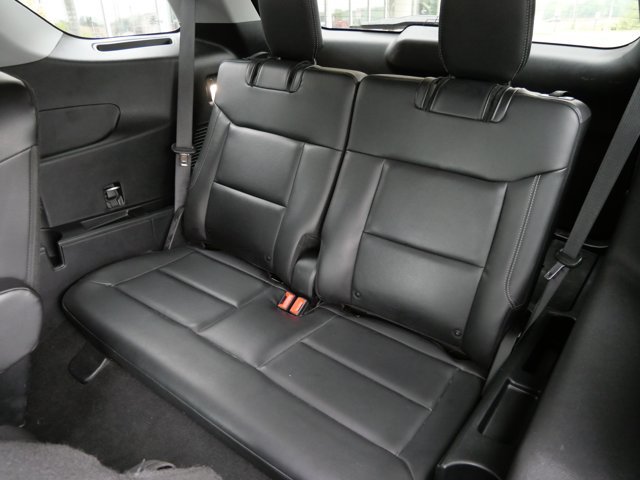 Certified 2023 Ford Explorer XLT w/ Equipment Group 202A AWD/4WD image 18