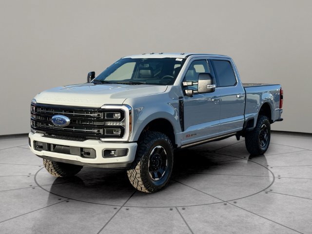 Certified 2026 Ford F350 Platinum w/ Tremor Off-Road Package AWD/4WD image 3