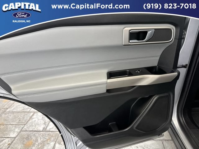Certified 2023 Ford Explorer XLT w/ Equipment Group 202A RWD image 17
