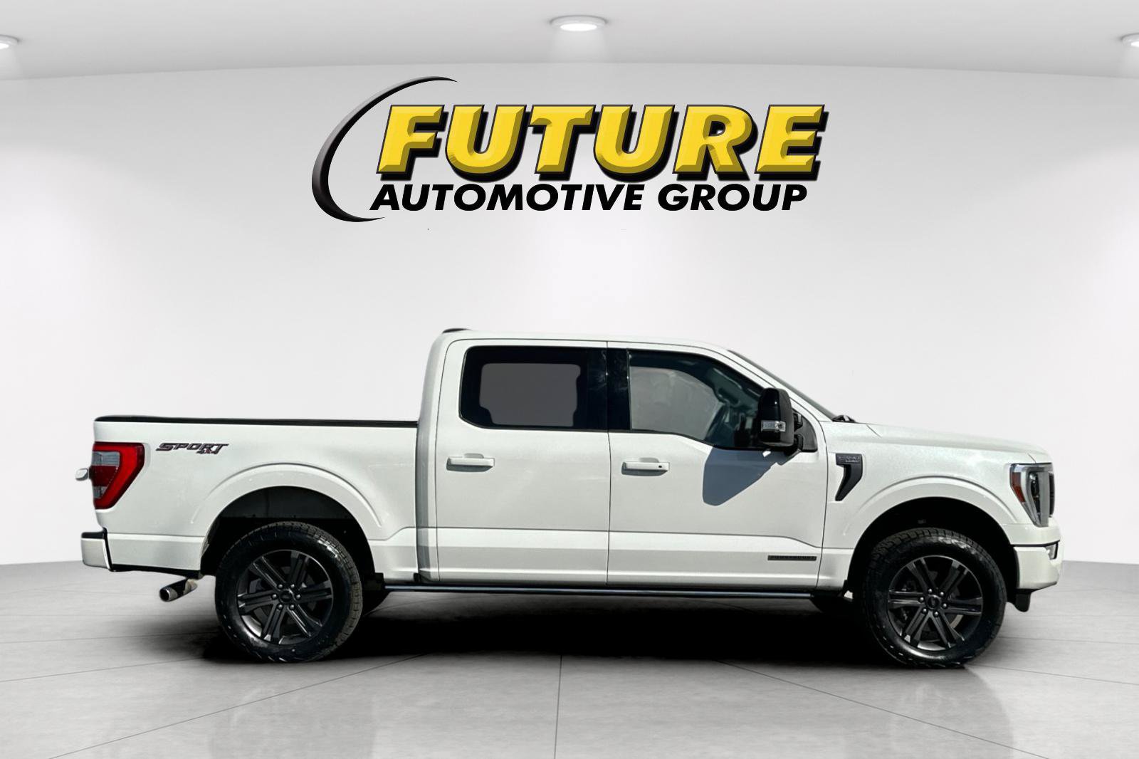 Certified 2023 Ford F150 Lariat w/ Equipment Group 502A High AWD/4WD image 2