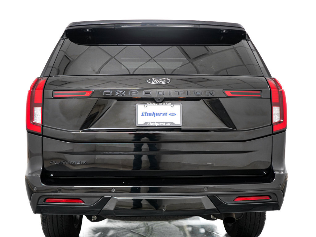 Certified 2025 Ford Expedition Platinum w/ Stealth Performance Package AWD/4WD image 6