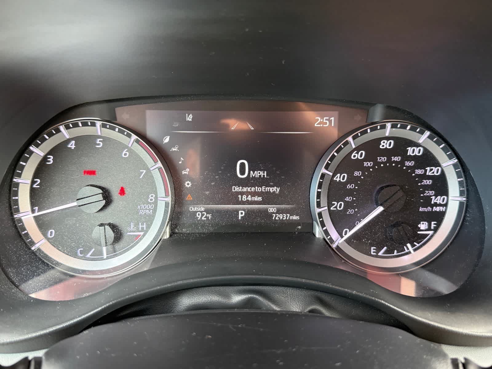 Used 2023 Toyota Highlander XLE AWD/4WD image 16
