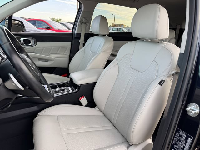 Used 2023 Kia Sorento SX Prestige AWD/4WD image 14