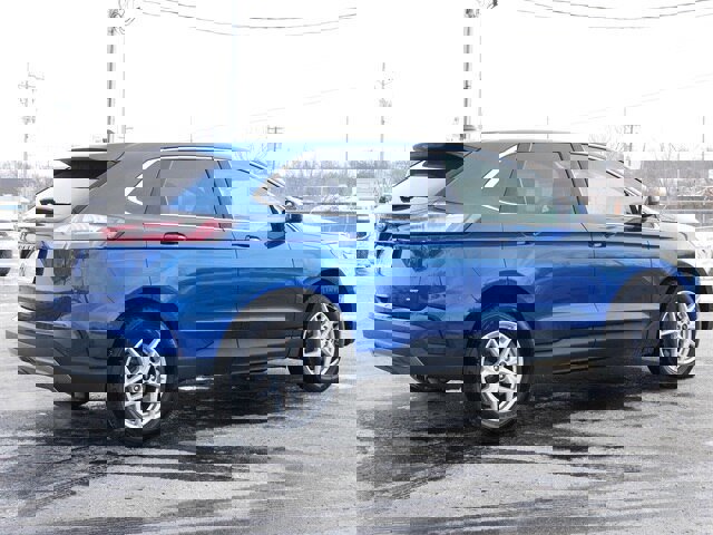 Certified 2023 Ford Edge SEL image 2