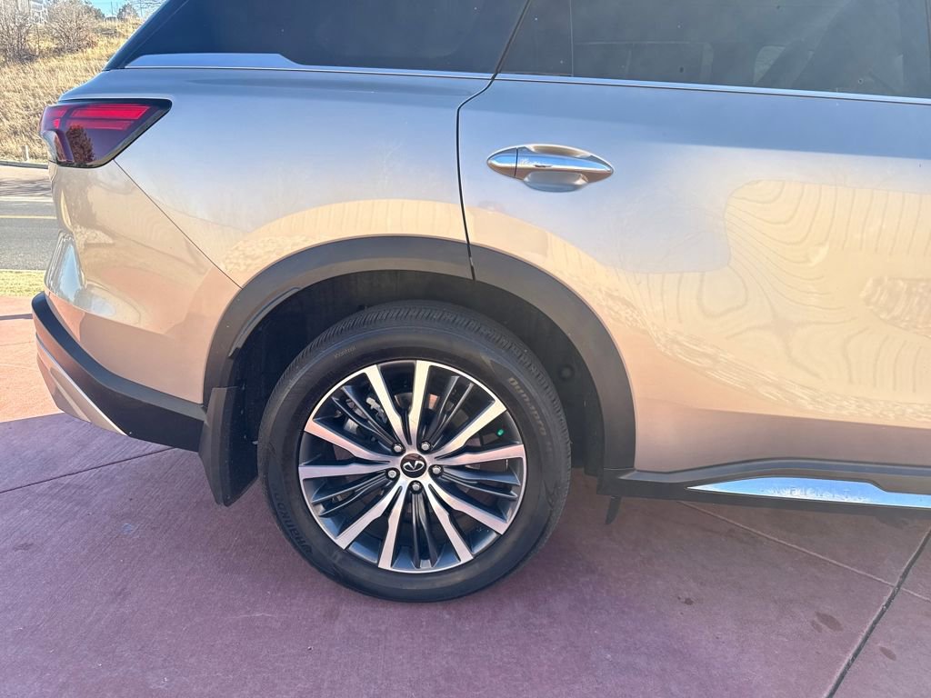 Used 2025 INFINITI QX60 Sensory w/ Vision Package image 34