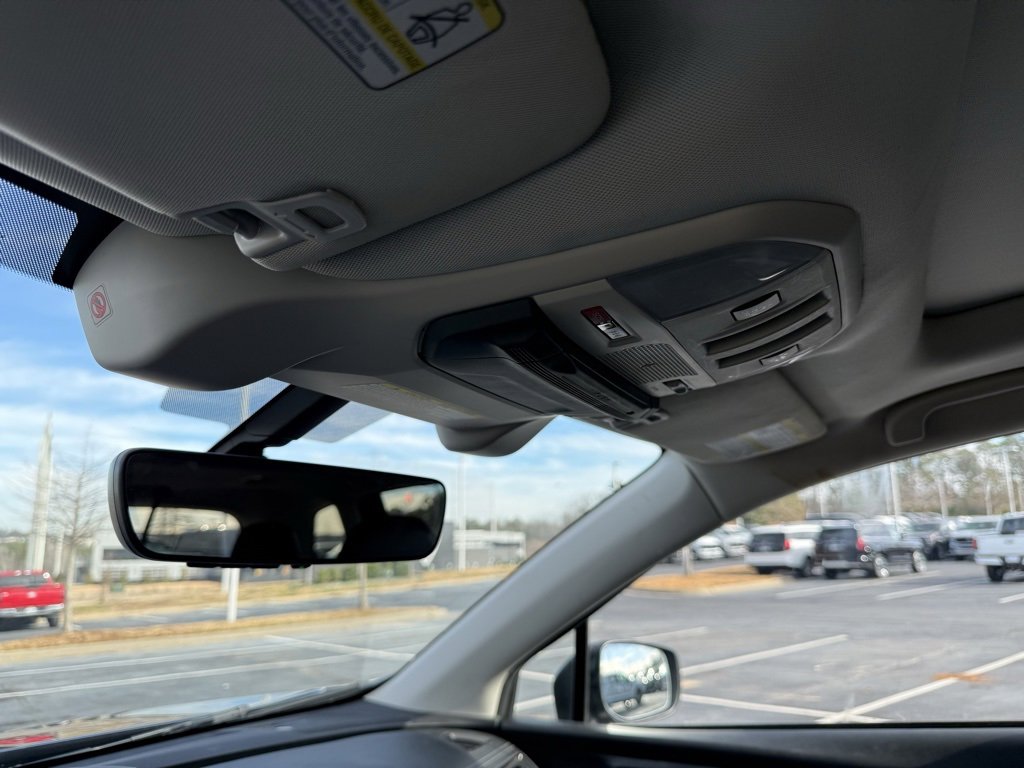 Used 2022 Subaru Ascent Onyx Edition image 21