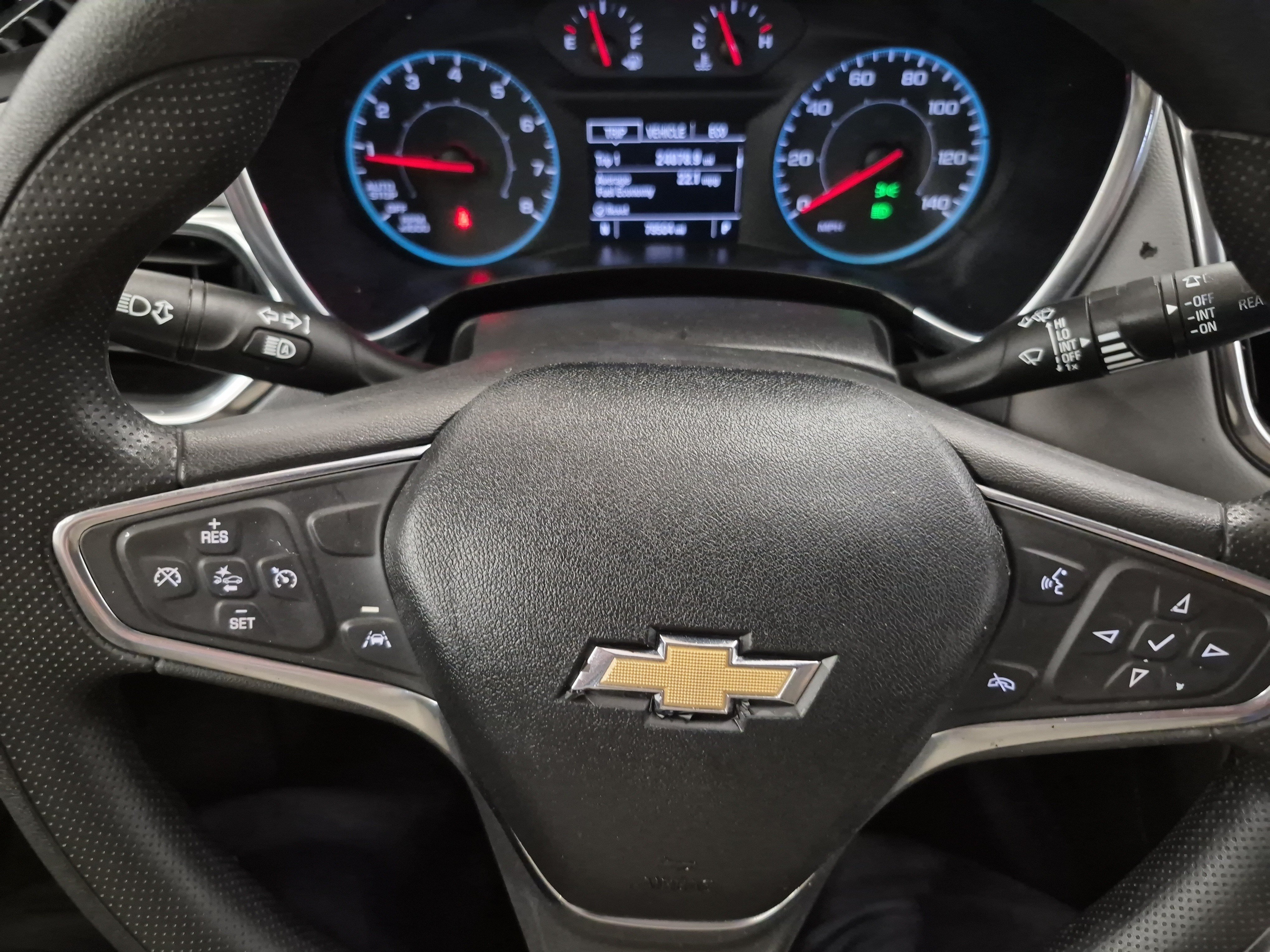 Used 2021 Chevrolet Equinox LS w/ LS Convenience Package FWD image 25