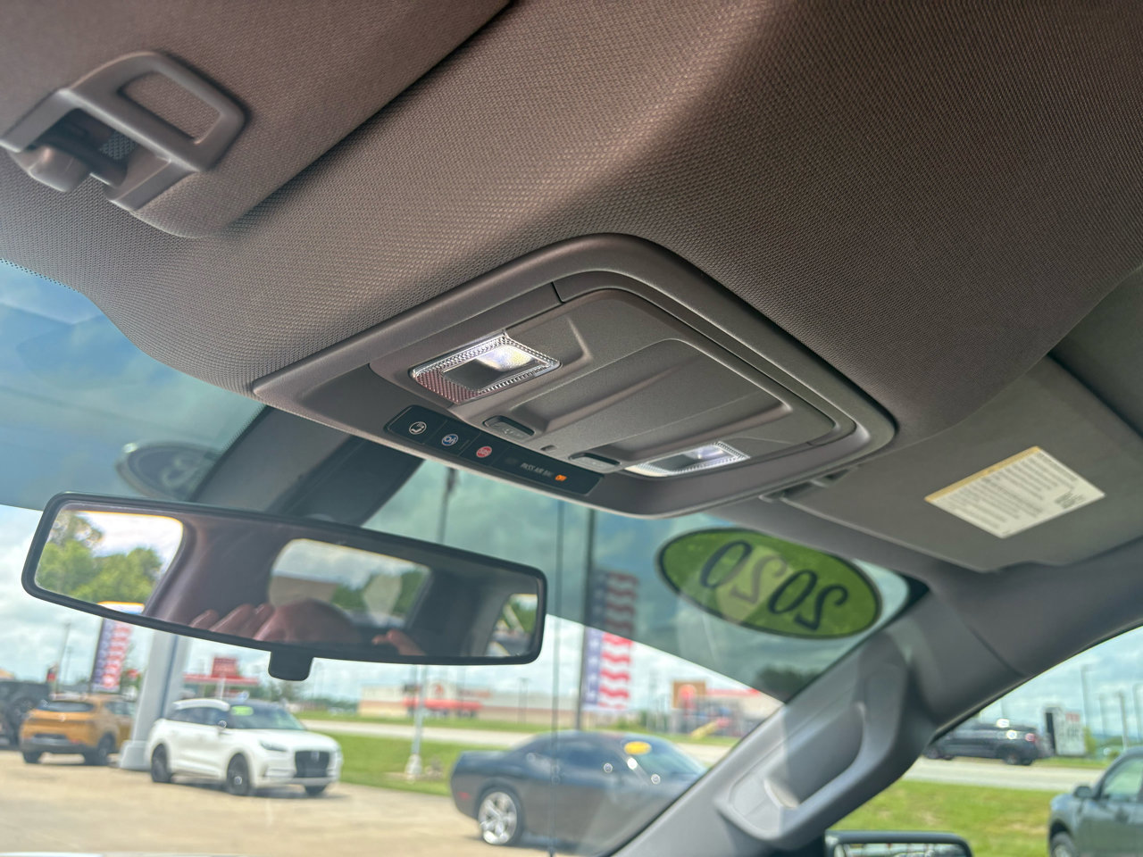 Used 2020 Chevrolet Silverado 1500 Custom w/ Custom Value Package image 92