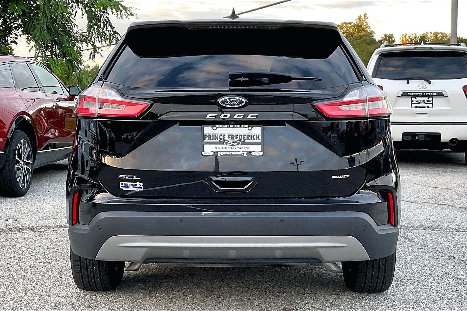Certified 2024 Ford Edge SEL w/ Convenience Package AWD/4WD image 4