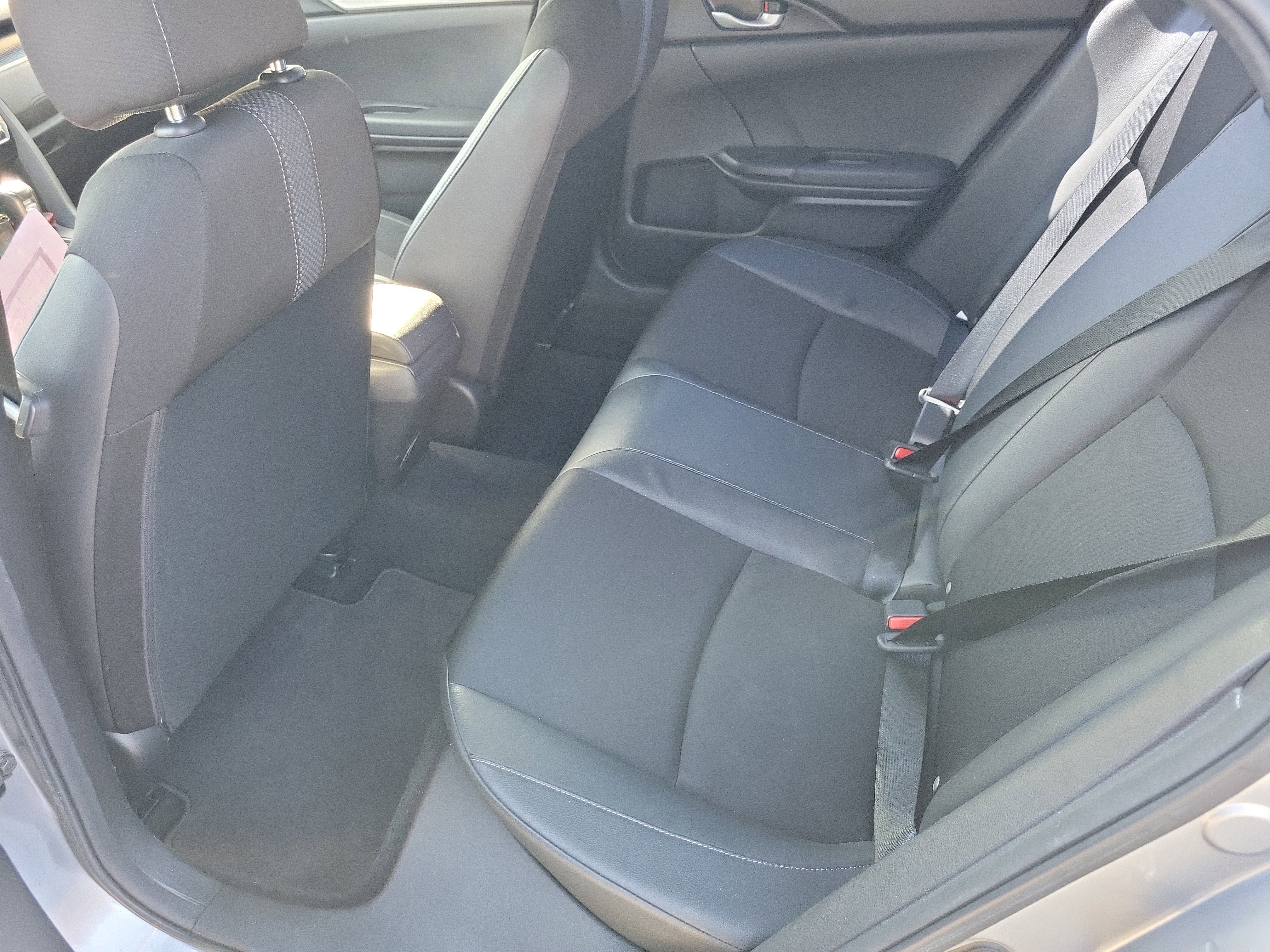 Used 2019 Honda Civic Sport image 11