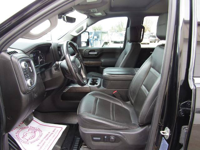 Used 2023 GMC Sierra 2500 Denali w/ Denali Black Diamond Edition AWD/4WD image 34