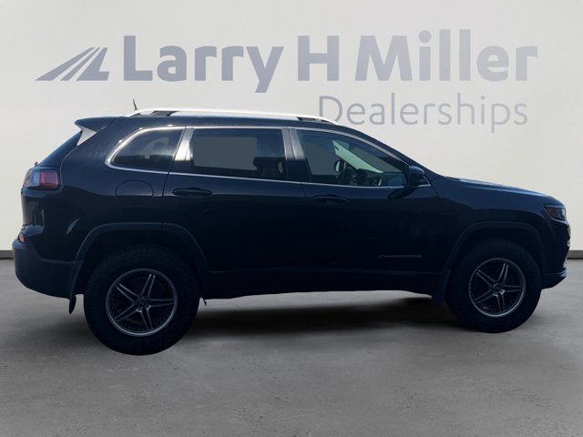 Used 2020 Jeep Cherokee Latitude Lux w/ Comfort/Convenience Group AWD/4WD image 6