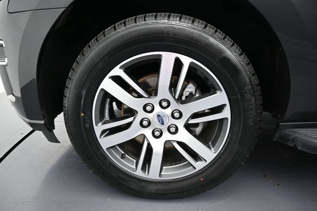 Certified 2024 Ford Expedition Limited RWD image 9